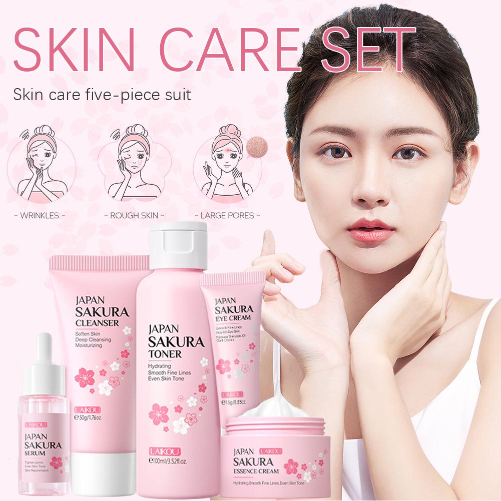 フェイシャルスキンケアセット スキンクレンジング サクラスキンケアセット 女性用 女の子用 クレンザー 化粧水 フェイス美容液 クリーム アイクリーム入り
